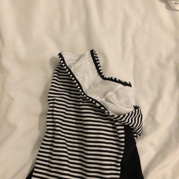 COPY - Roolee Sacramento One piece swimsuit size … - Picture 7 of 7